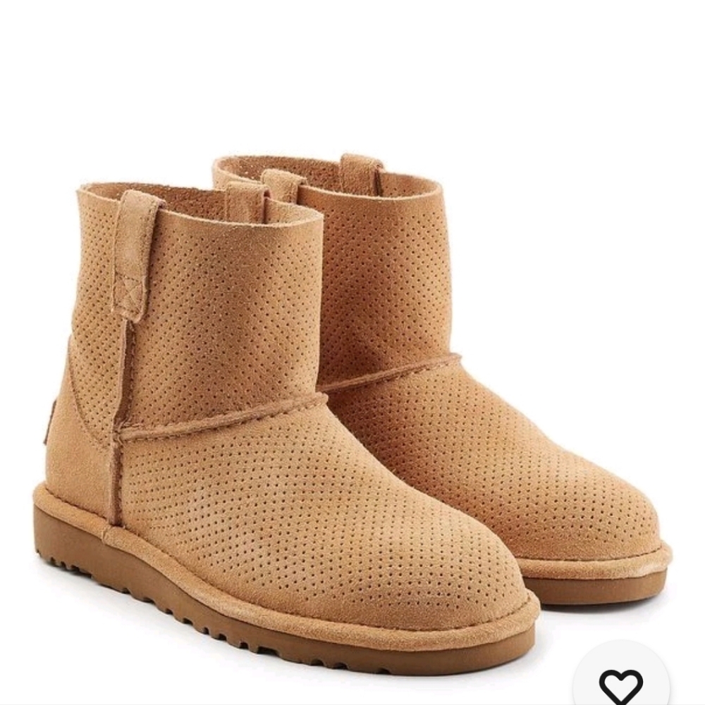 Ugg Ankle Boots Woman's